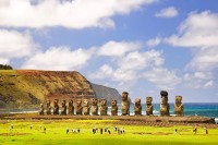 Va invitam pe un traseu deosebit in Chile si Insula Pastelui !