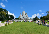 precum Basilica Sacre Coeur – dupa ce vei urca treptele ei albe vei avea parte de o vedere asupra orasului care iti va taia respiratia