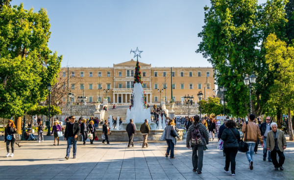 Palatul Parlamentului, Piata Sintagma,