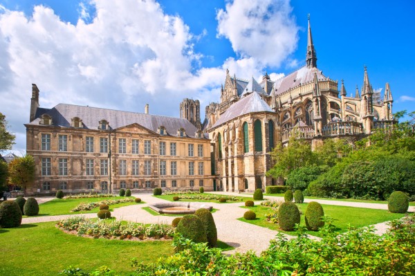 Ne aflam in Reims, locul unde au fost incoronati majoritatea regilor Frantei.