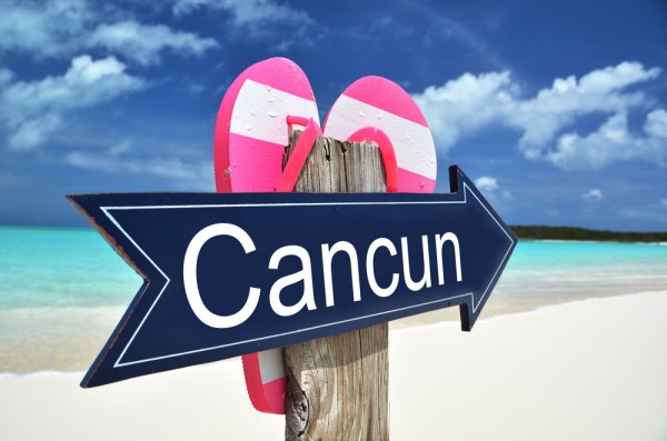 Transfer la aeroport pentru zborul spre Cancun