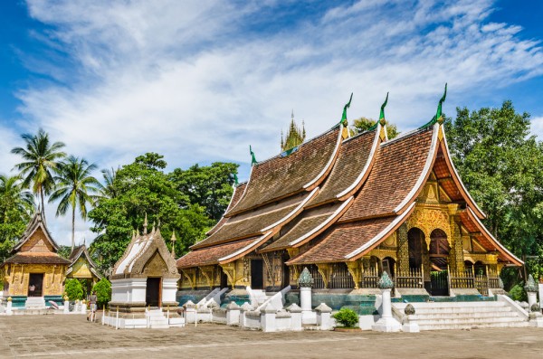 Vat Xieng Thong este fara indoiala unul dintre cele mai frumoase locatii din Luang Prabang